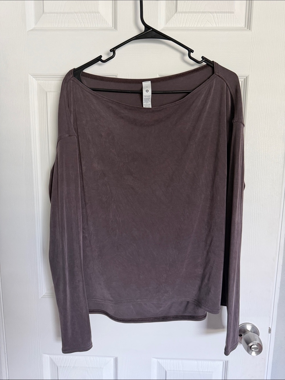 Women’s Lulu off the shoulder long sleeve